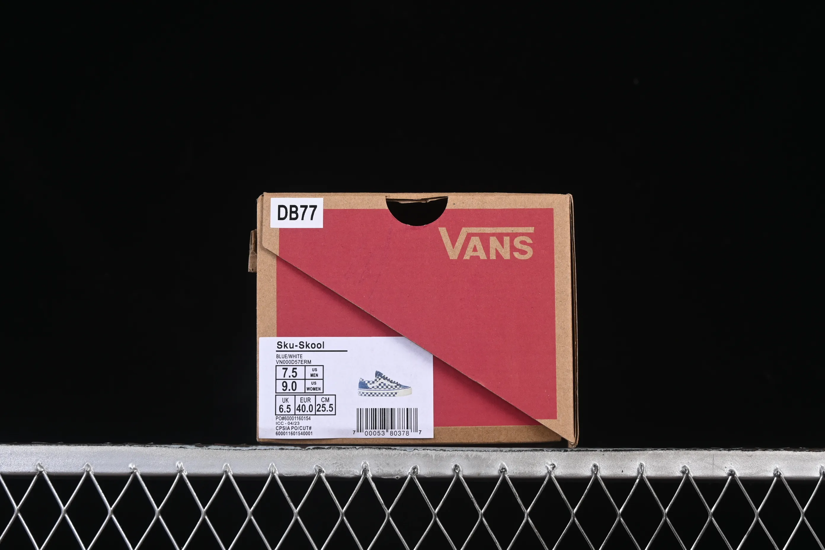 All categories Vans Vans series Vans Low Vans low-top Vans Sku-Skool Vans official low-top casual sneakers VN000D57ERM